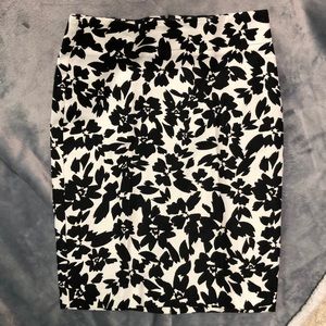 Loft pencil skirt